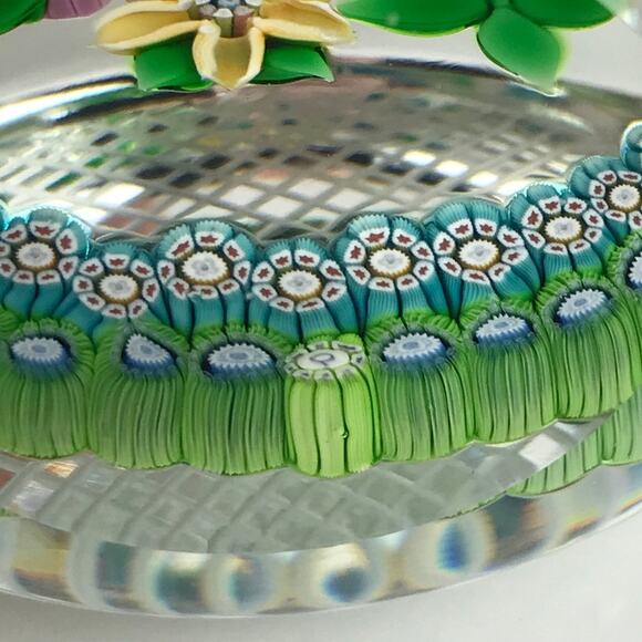 Perthshire 1983E Bouquet Lampwork Flowers Millefiori Faceted Paperweight Cert - Picture 6 of 16